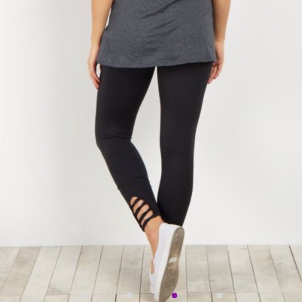 PinkBlush Bellyband Black Ankle-Cutout Maternity Leggings Women’s Medium